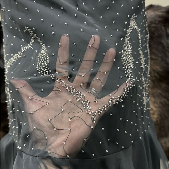 Black Chiffon V-back Sleeveless All Over Beaded Evening Dress/Party Dress - Picture 11 of 13